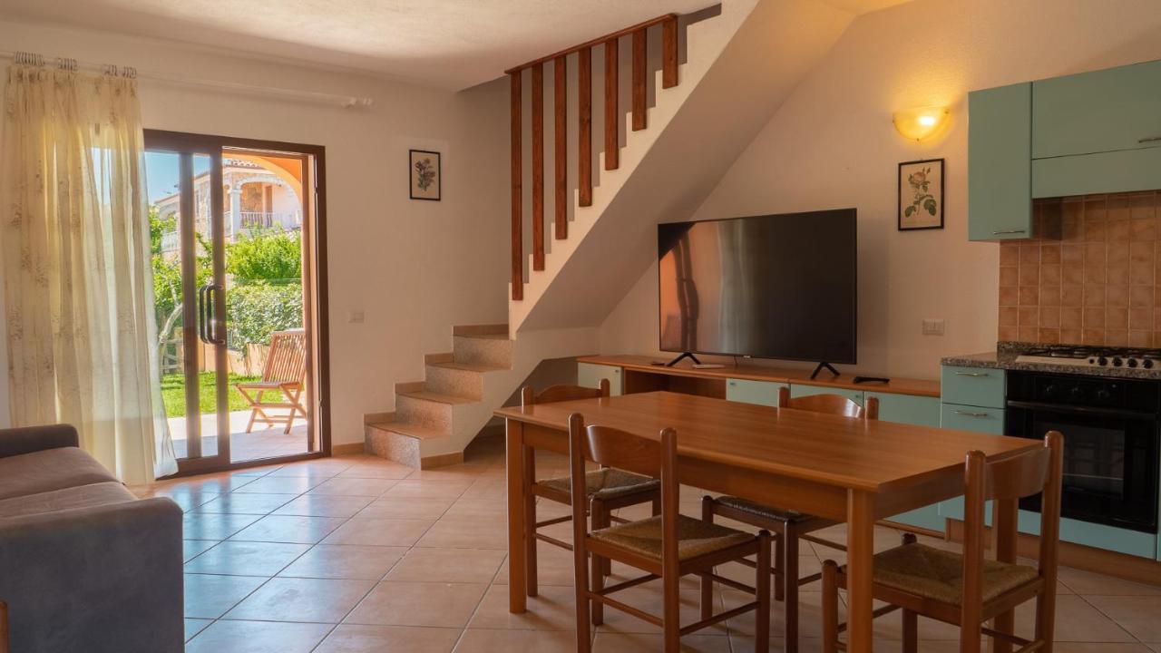 Casa Vacanza La Suaredda Сан-Теодоро Экстерьер фото