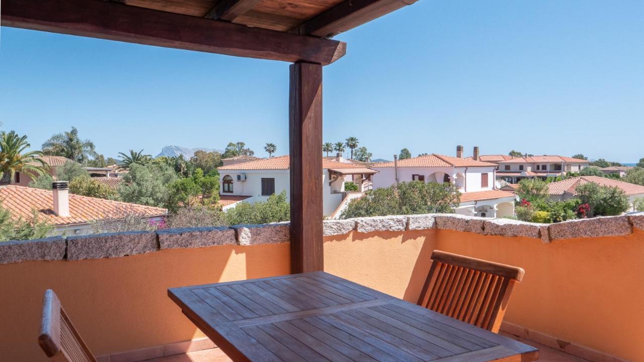 Casa Vacanza La Suaredda Сан-Теодоро Экстерьер фото